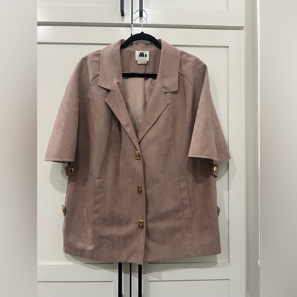 Vintage MJ Seattle Top women’s Large Beige Cloak Brass Button Cape Jacket